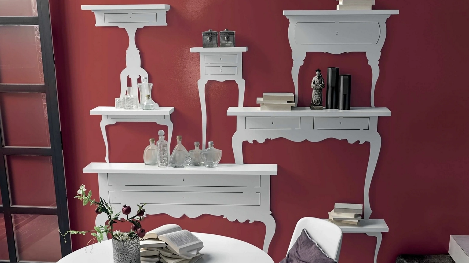 Mensole di design Shape in laccato bianco gesso di Tomasella