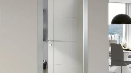 Porta per interni con incisioni Queen 3128 di BiHome