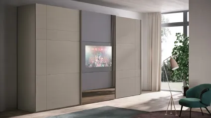 Armadio Graffiti con Sistema Reflex TV con tv 50 pollici ultrasottile smart 4k di Corso 11
