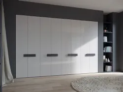 Armadio con ante battenti in laccato bianco lucido Lait di Giessegi