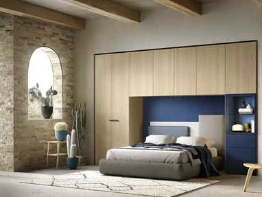 Armadio a ponte con ante battenti Libeccio U462 di Moretti Compact Giorno Notte