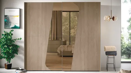 Armadio Sipario materico Rovere Natura con Specchio Bronzo e profili in Titanio di Corso 11