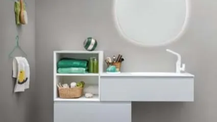 Mobile da bagno sospeso in laccato bianco opaco e top in Corian Memento 04 di Birex