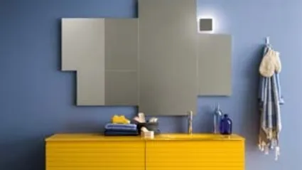 Mobile da bagno sospeso in laccato opaco e top in vetro lucido giallo Memento 05 di Birex