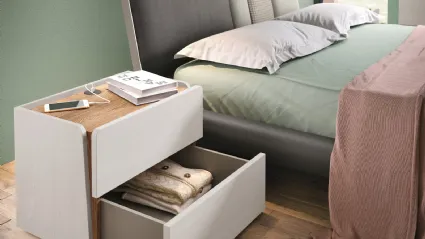 Comodino Sipario Rovere Bianco e Rovere Miele finitura interna cassetti similpelle di Corso 11