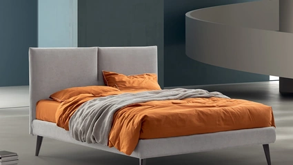 Letto in tessuto imbottito Alessia di Stilfar Italia