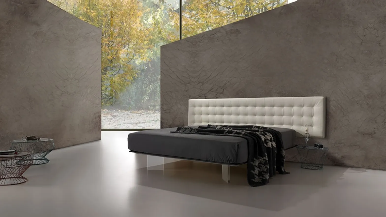 Letto in tessuto grigio con testiera Twist Tess 232 di Excò