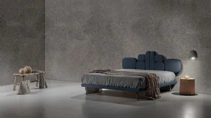 Letto in tessuto con testiera di design Twist Lionel di Excò