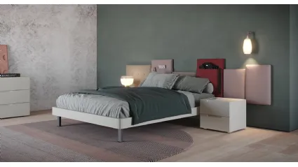 Letto laccato opaco con testiera in tessuto City di Giessegi