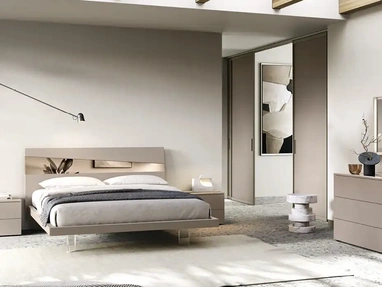 Letto Icaro I14 in laccato opaco con inserto in alluminio di Moretti Compact Giorno Notte