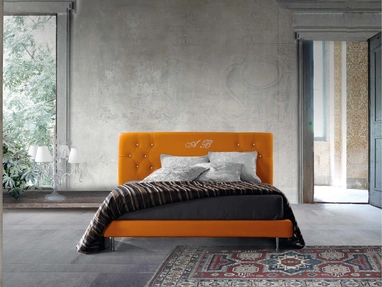 Letto in pelle Athena di Lettissimi