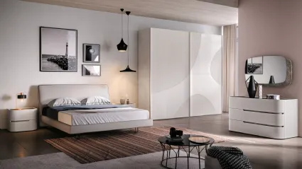 Letto Stilo Liscio testata imbottita rivestito Cenere e cover grigio perlato di Corso 11