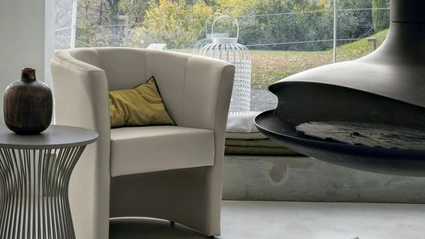 Poltroncina rivestita in ecopelle Linda di Tomasella