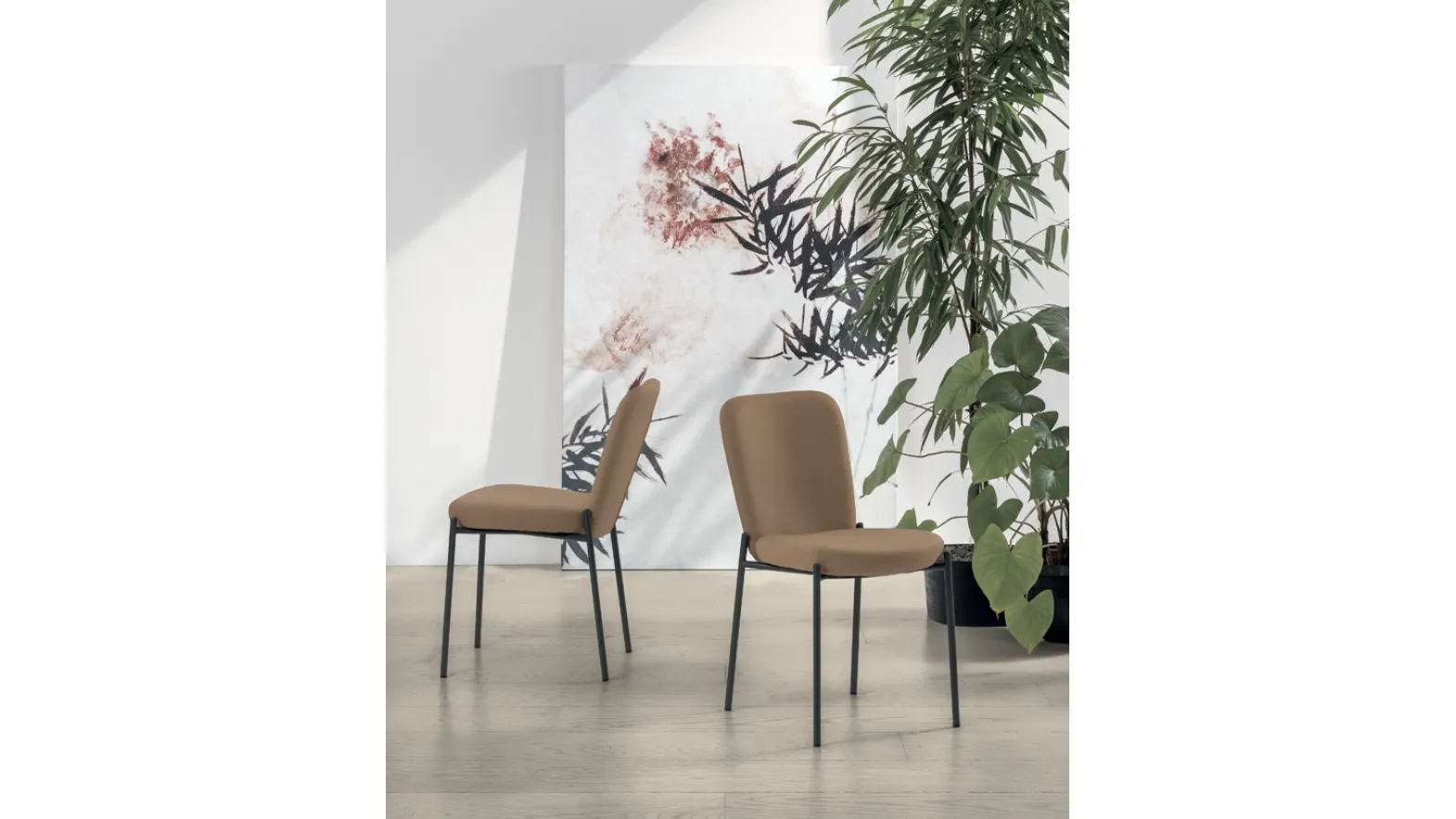 Sedia Akita di Target Point