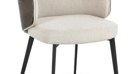 Sedia Kinsley light in tessuto imbottito e frassino di Bizzotto