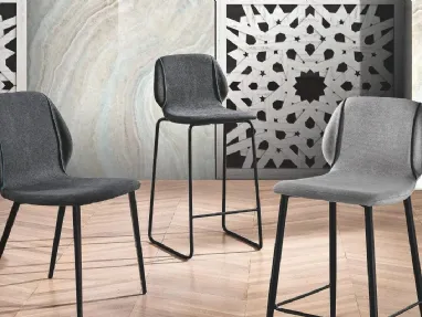 Sgabello Dandy Bordino in tessuto imbottito di MaxHome