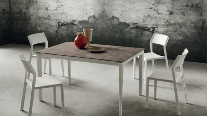 Tavolo da cucina con struttura in legno Bill di La Primavera
