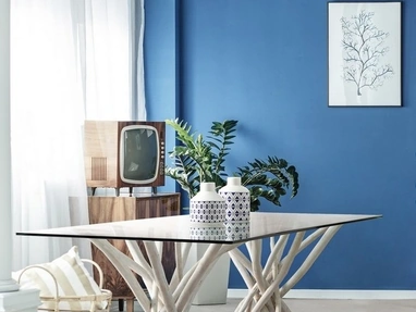 Tavolo in vetro con base in rami di Teak Sahel di Bizzotto