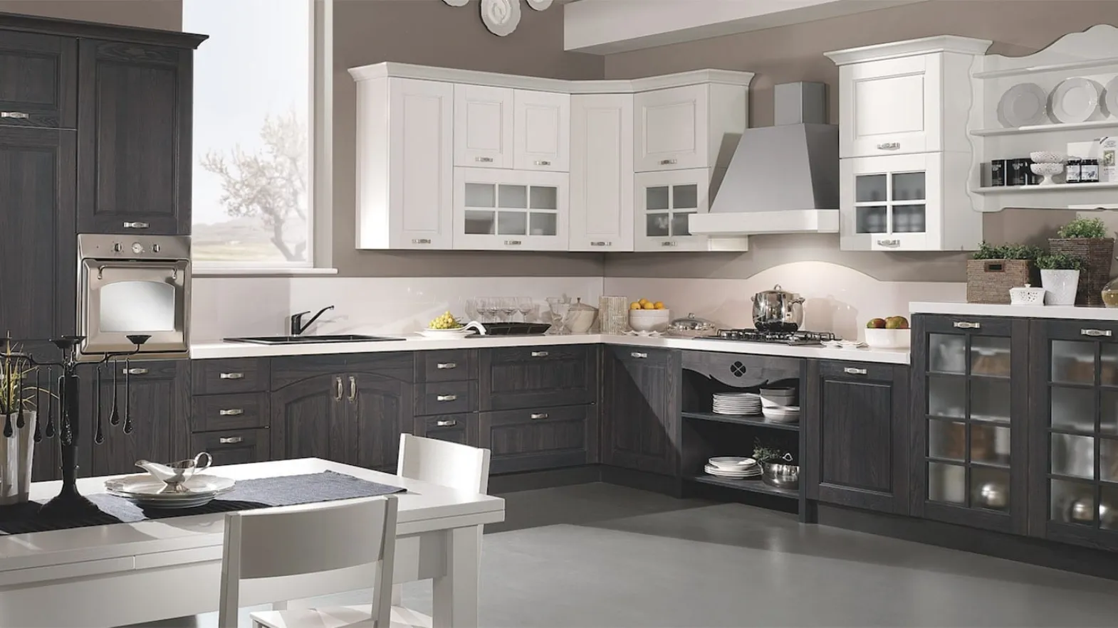 Cucina Classica Aisha in Ardesia e Bianco ad Angolo di Mobilturi