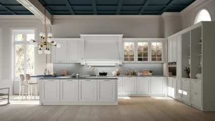 Cucina Classica Dolcevita v3 in Laccato Plata, Top Neolith Zaha Stone Silk, Piano snack in laccato Blu Nettuno, Maniglie in finitura Argento satinato di Stosa