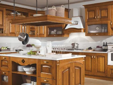 Cucina Classica Elena Composizione 02 in Castagno Chiaro di Mobilturi