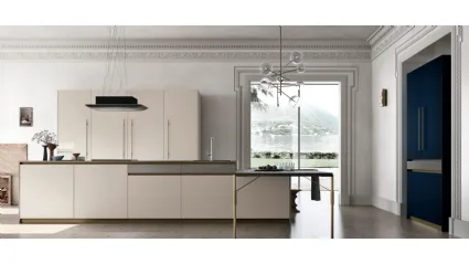 Cucina Moderna con isola Metropolis v04 in Pet Beige Seta e top in Piasentina Scura di Stosa