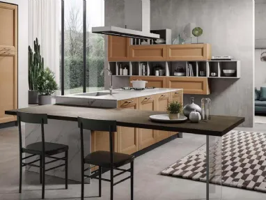 Cucina Moderna con isola Nina in Rovere Miele con top in laminato di Mobilturi