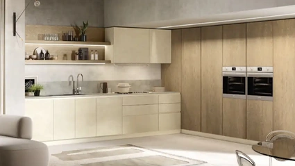 Cucina Moderna angolare Venere 03 in laccato e rovere biondo di Moretti Cucine