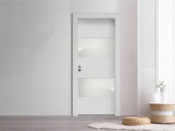 Porta per interni Fashion Incantevole in laccato bianco con inserti in vetro di Nusco